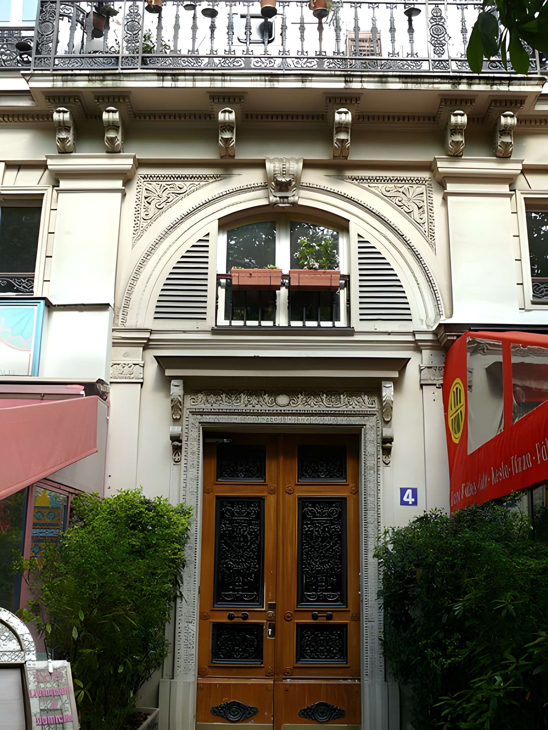 Immeuble 4 Place Gustave-Toudouze - Paris 9ème 