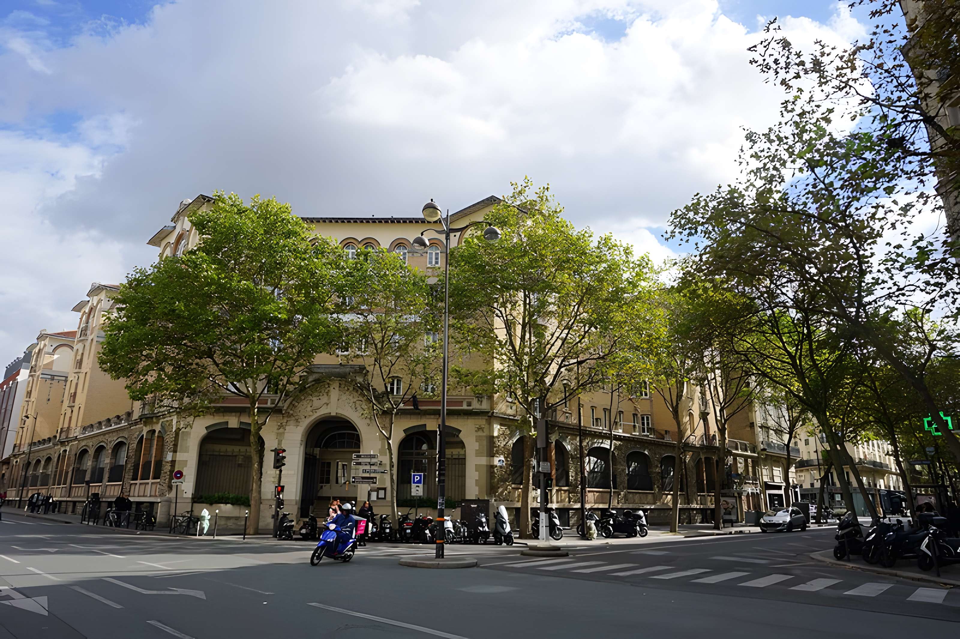 Palais de la Femme à Paris