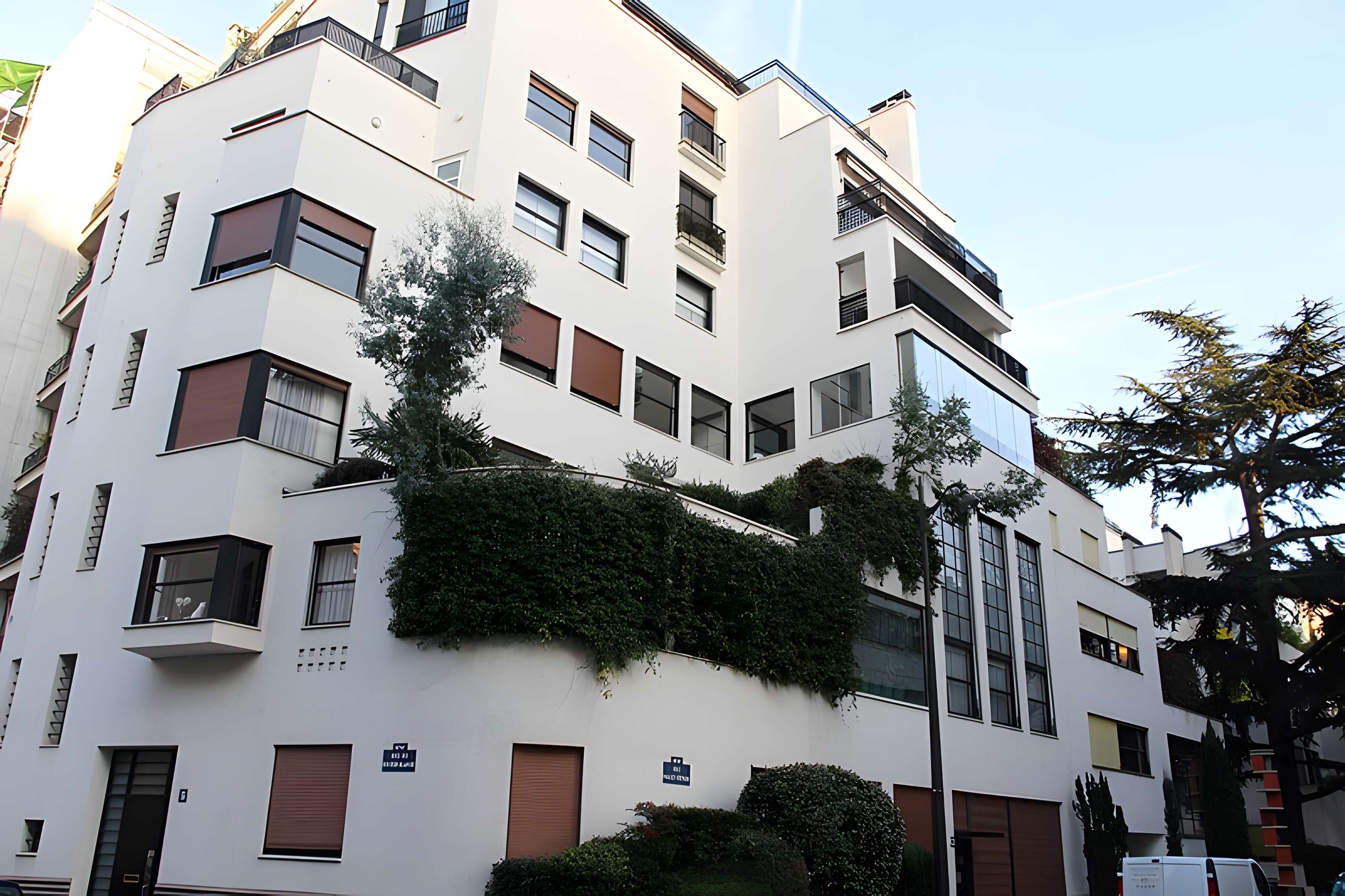 Immeubles N° 1-12 Rue Mallet-Stevens à Paris