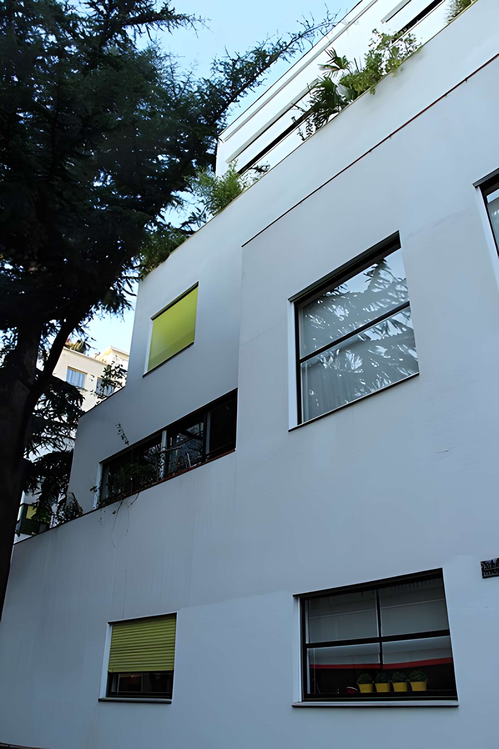 Immeubles N° 1-12 Rue Mallet-Stevens à Paris