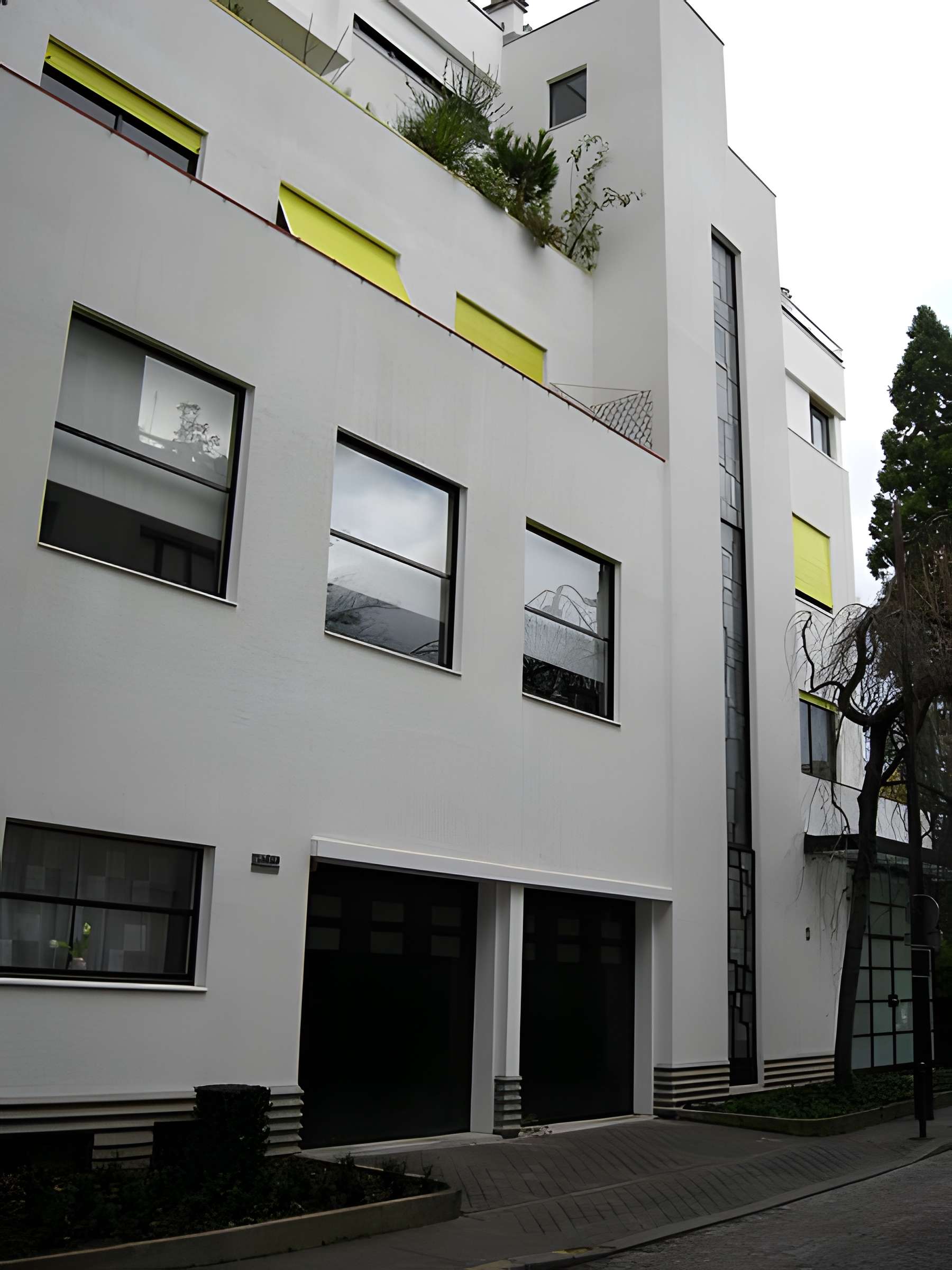 Immeubles N° 1-12 Rue Mallet-Stevens à Paris