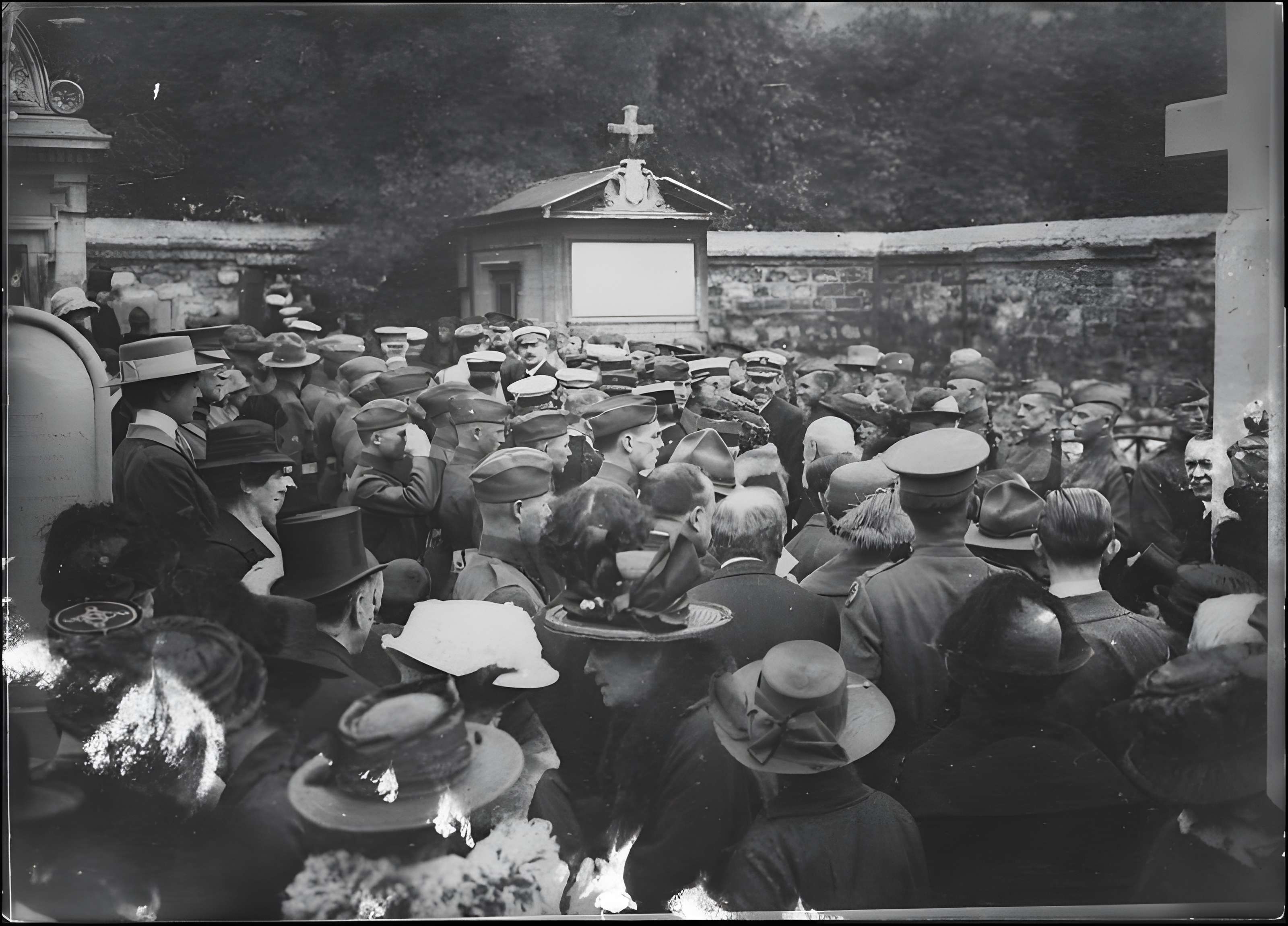 Cimetière de Picpus et ancien couvent des chanoinesses de Picpus