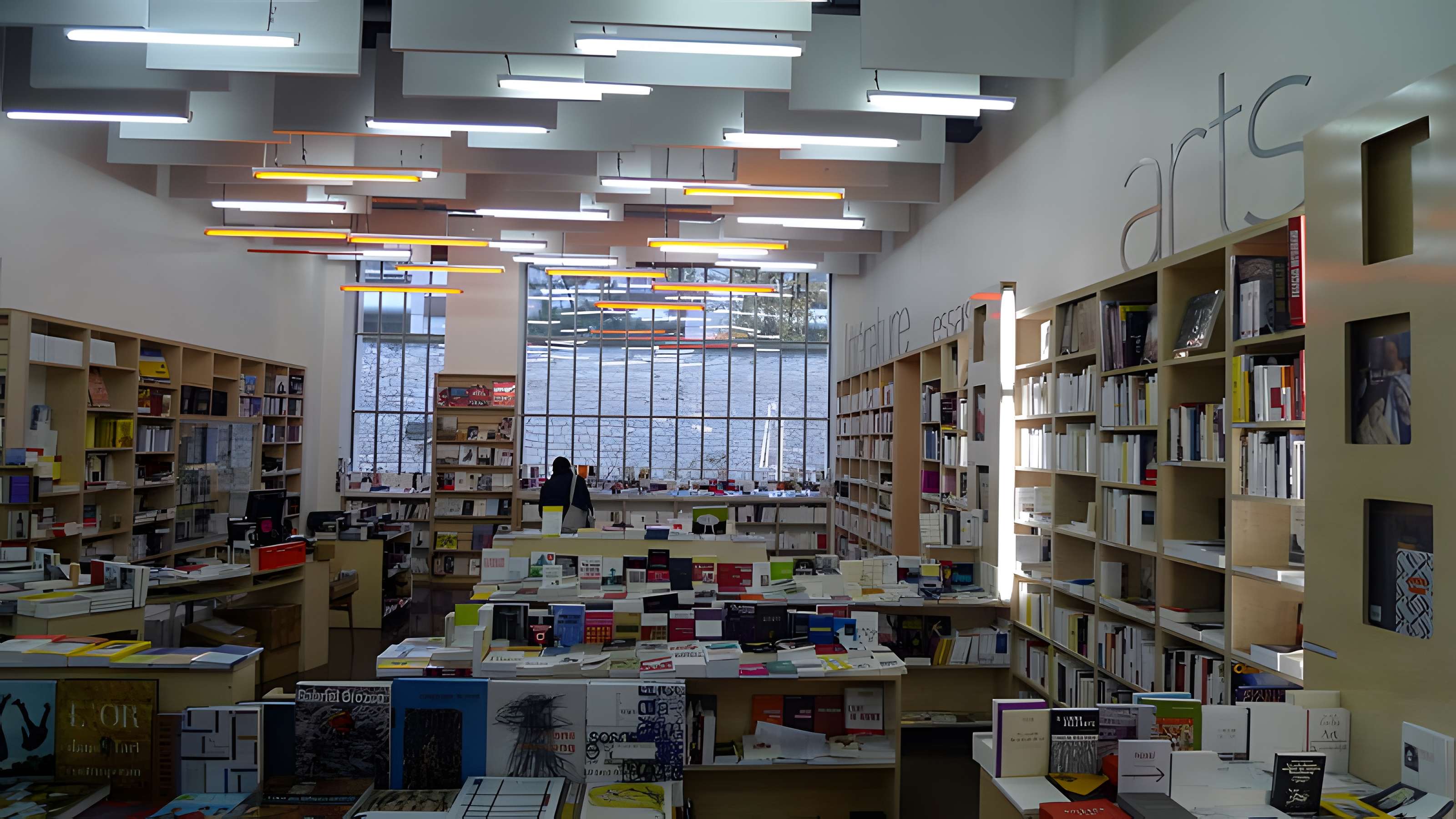 Pompes Funèbres 108 Rue d'Aubervilliers - Paris 19ème