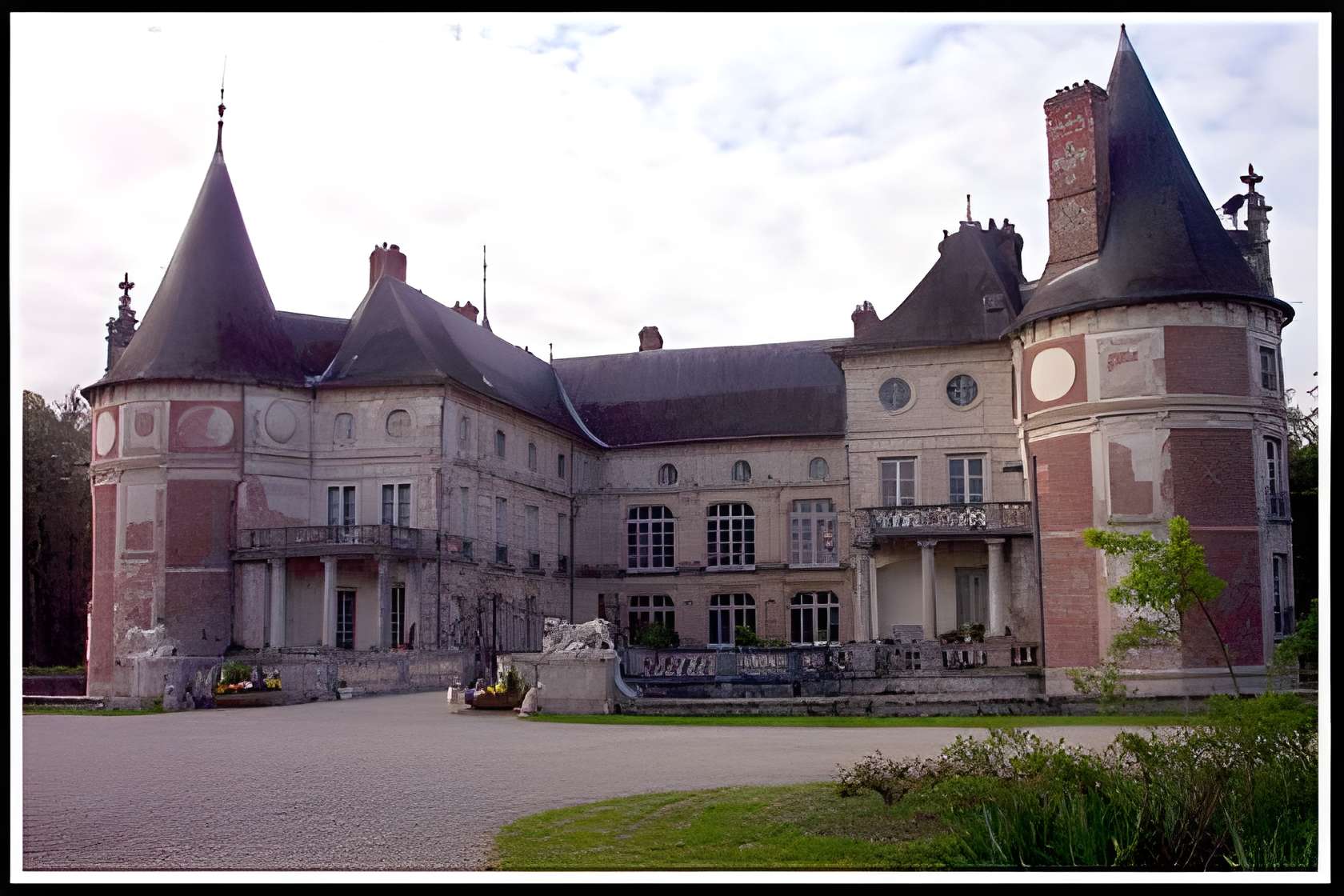 Château de Longecourt-en-Plaine 