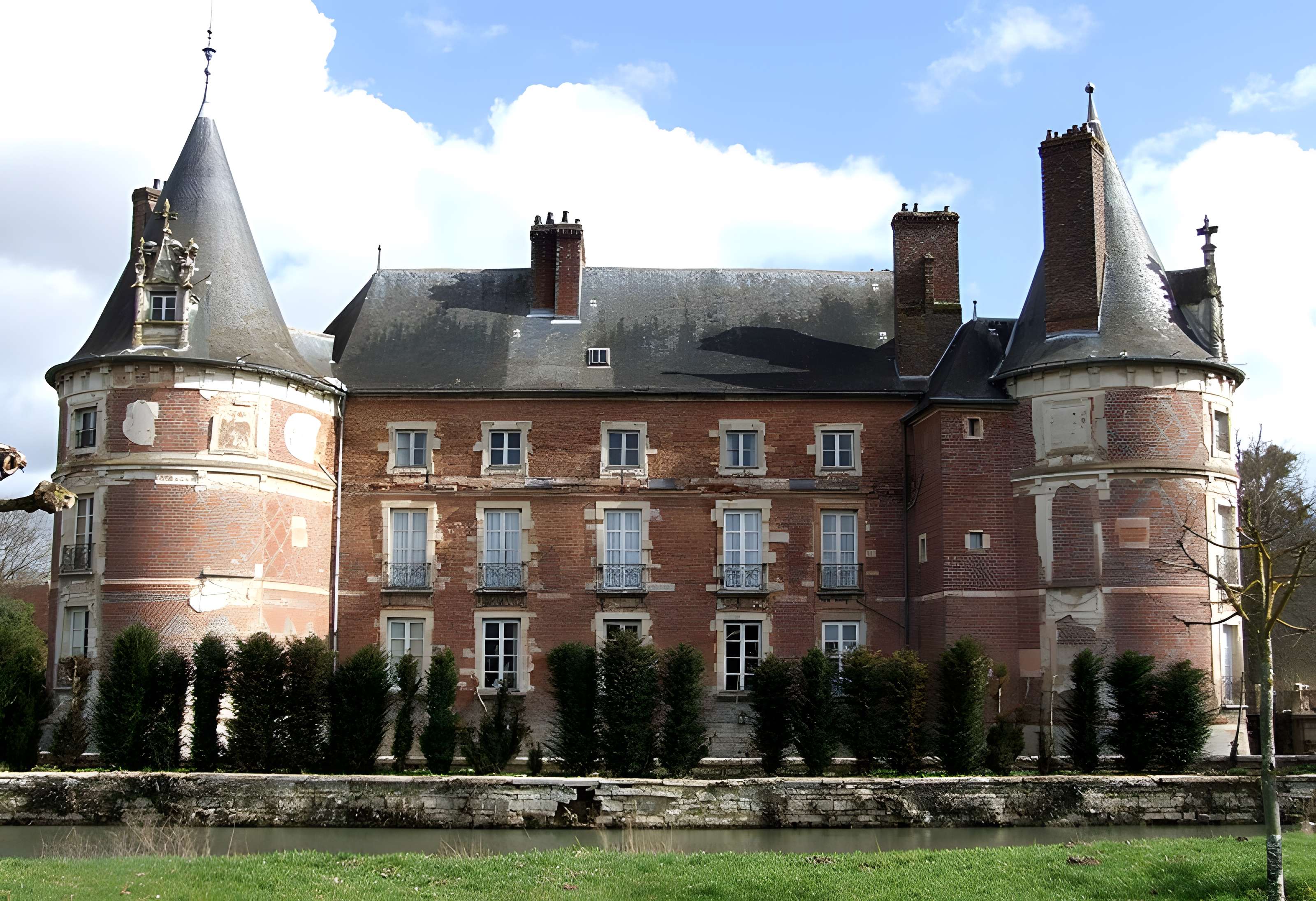 Château de Longecourt-en-Plaine