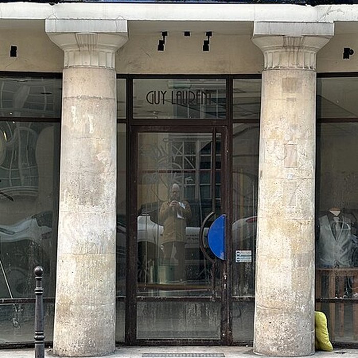 Photo de Boutique, Rue de Turenne - Paris 3éme