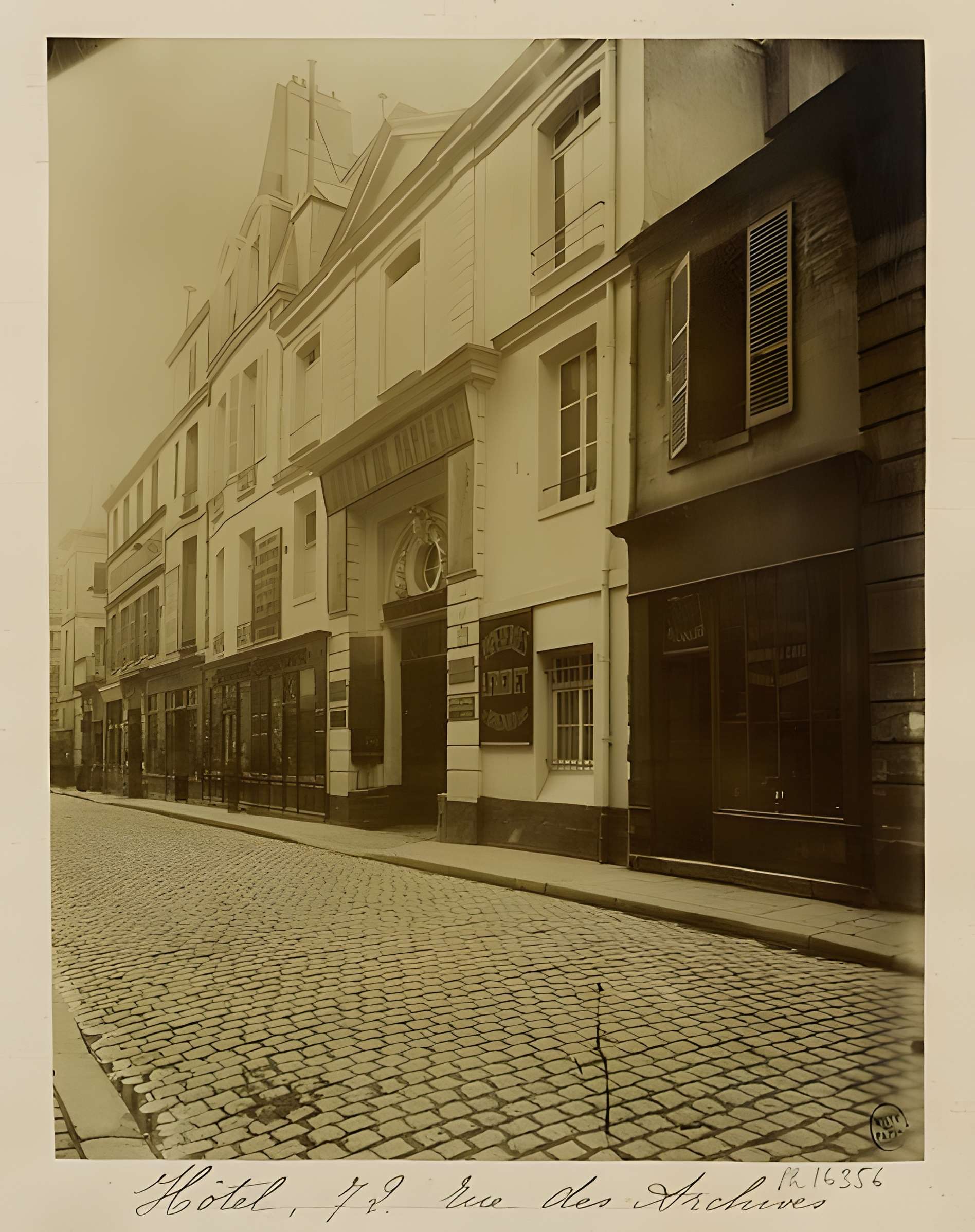 Maison 72 Rue des Archives - Paris 3éme