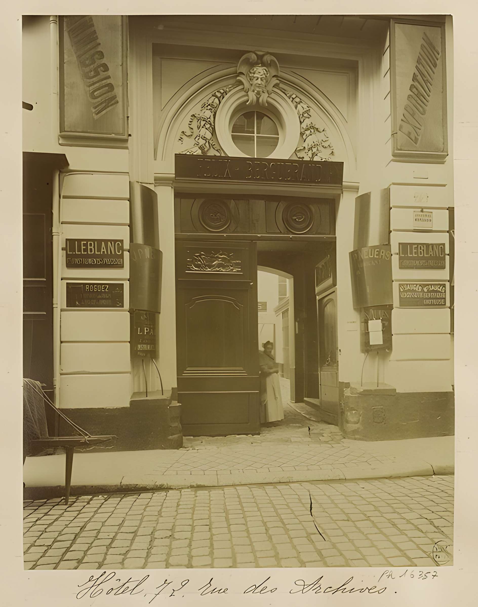 Maison 72 Rue des Archives - Paris 3éme