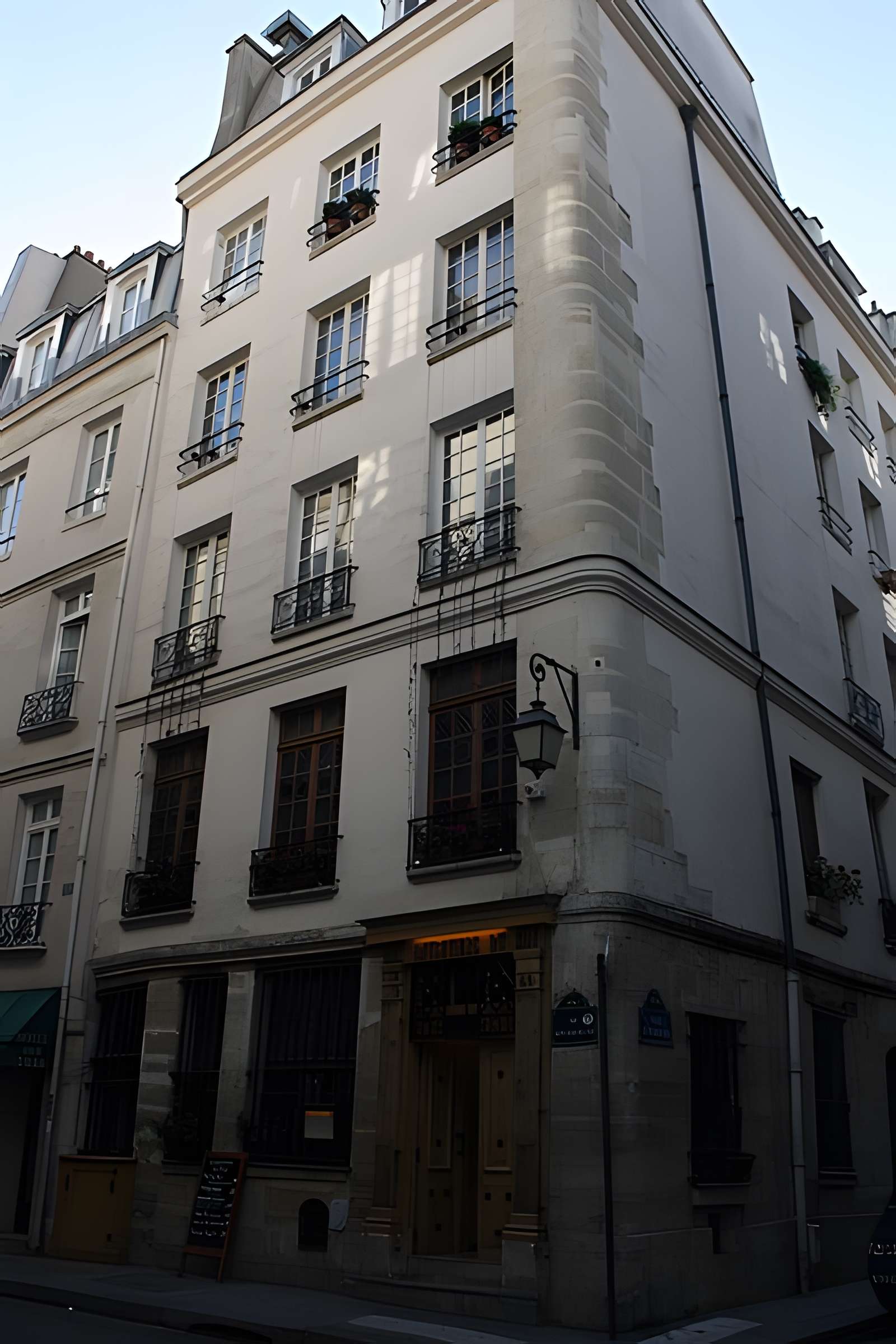Boutique, Rue Saint-Louis-en-l'Île - Paris 4ème
