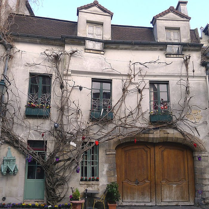 Photo de Débit de boisson, Rue Chanoinesse - Paris 4ème