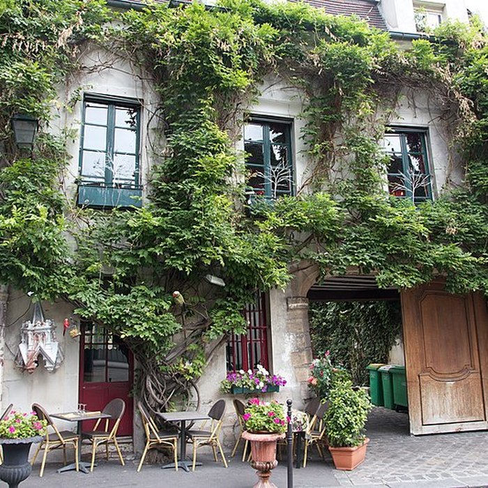 Photo de Débit de boisson, Rue Chanoinesse - Paris 4ème