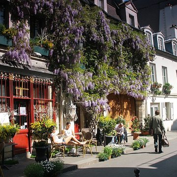 Débit de boisson, Rue Chanoinesse - Paris 4ème