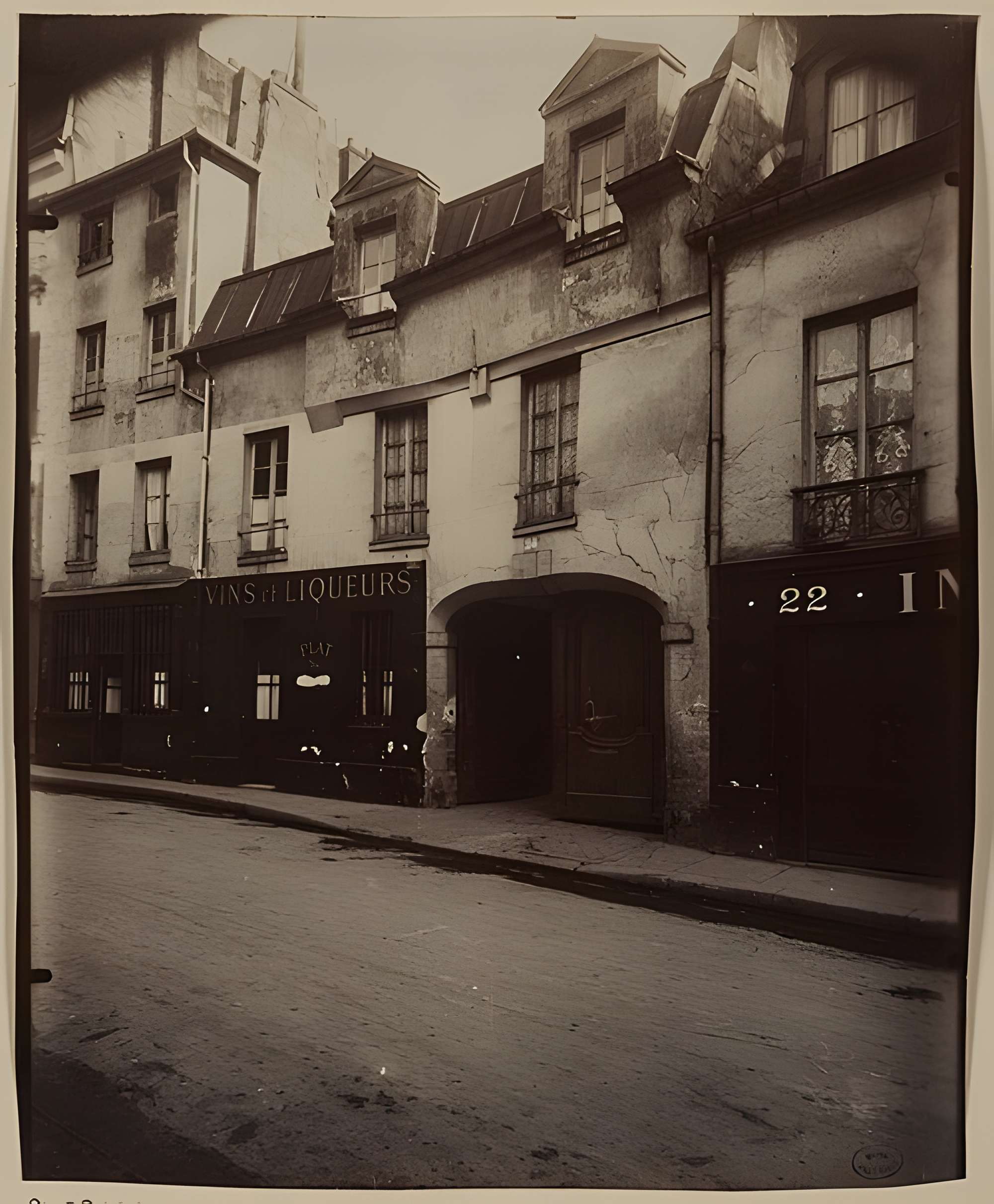 Débit de boisson, Rue Chanoinesse - Paris 4ème