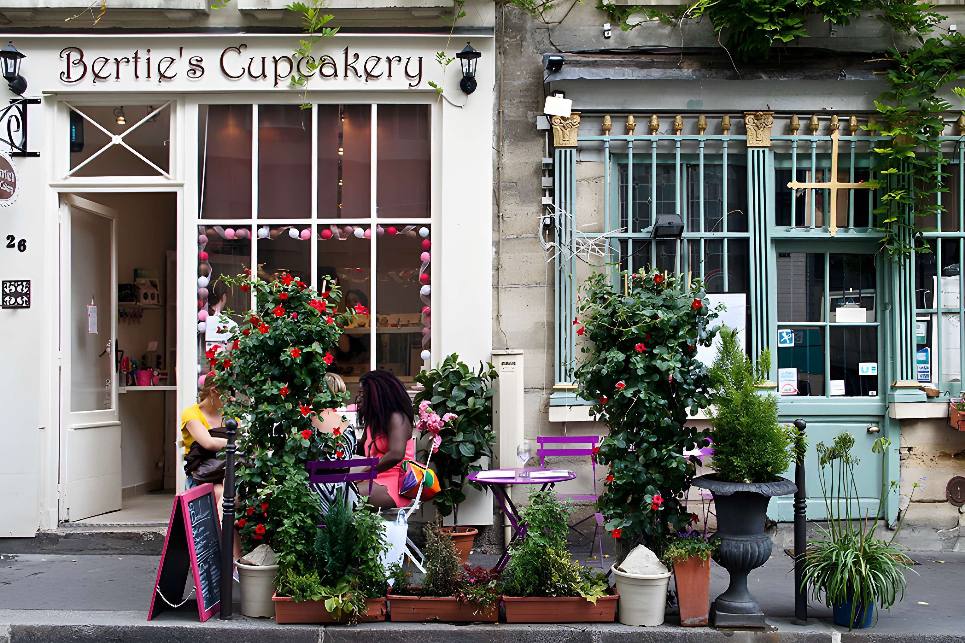 Débit de boisson, Rue Chanoinesse - Paris 4ème