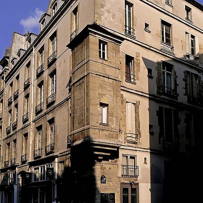 Photo de Maison 8 Rue Saint-Paul - Paris 4ème