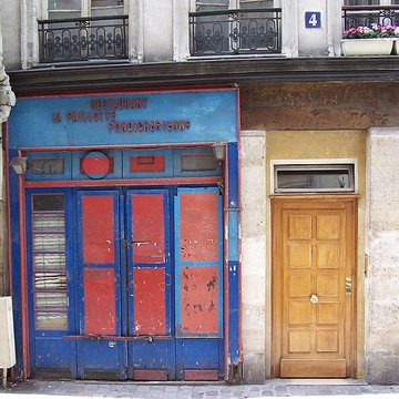 Cabaret du Père Lunette à Paris
