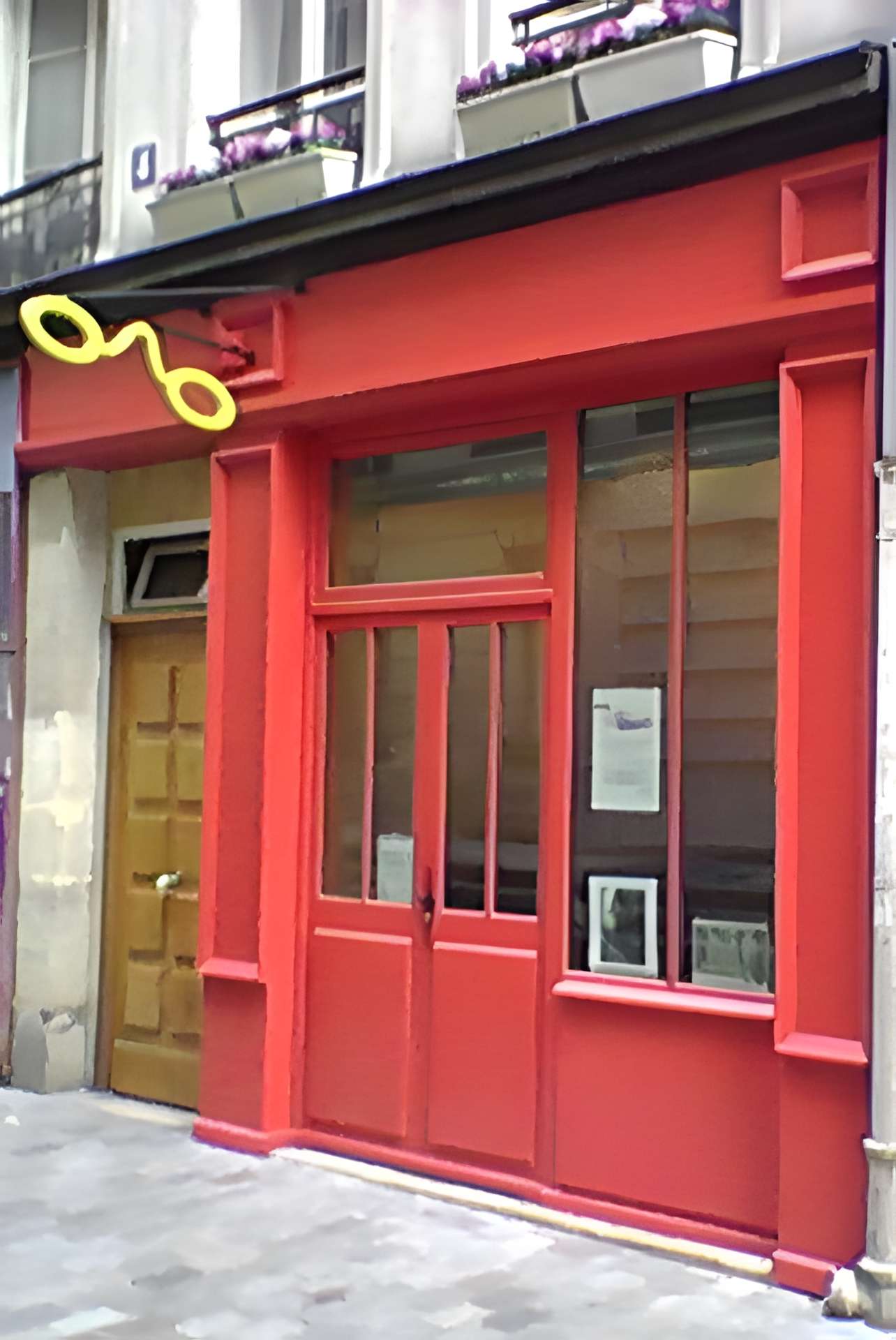 Cabaret du Père Lunette à Paris 