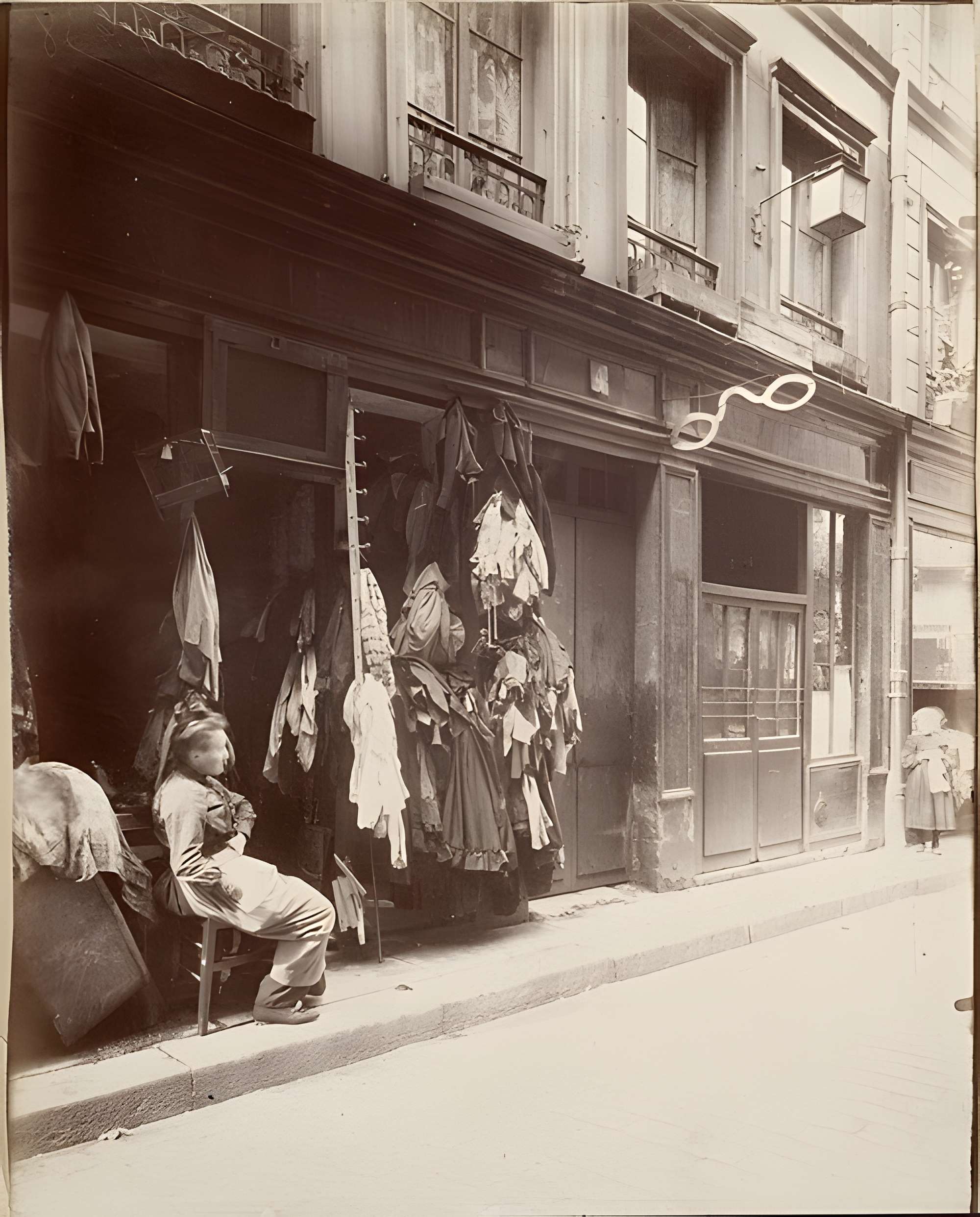 Cabaret du Père Lunette à Paris