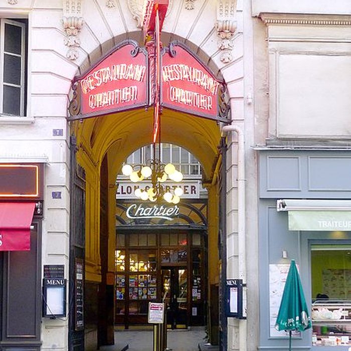 Photo de Grand Bouillon Chartier à Paris