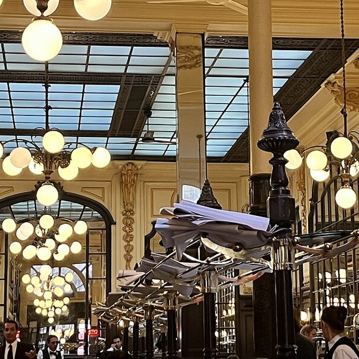 Photo de Grand Bouillon Chartier à Paris