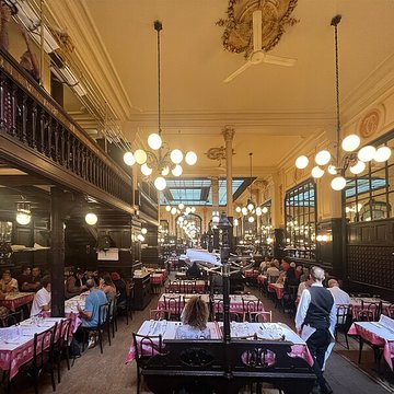 Grand Bouillon Chartier à Paris