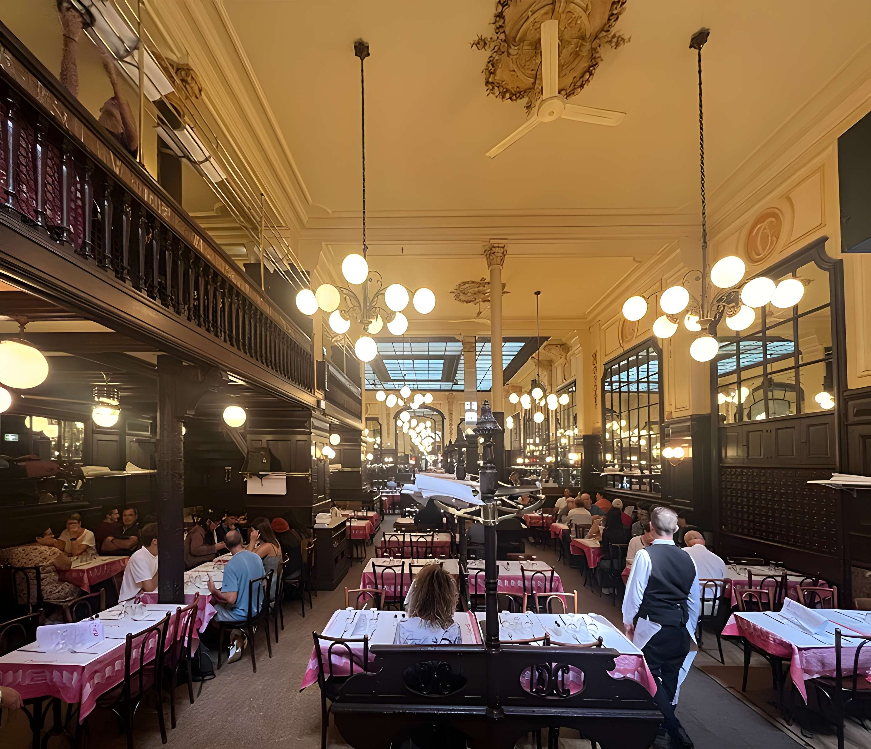 Grand Bouillon Chartier à Paris