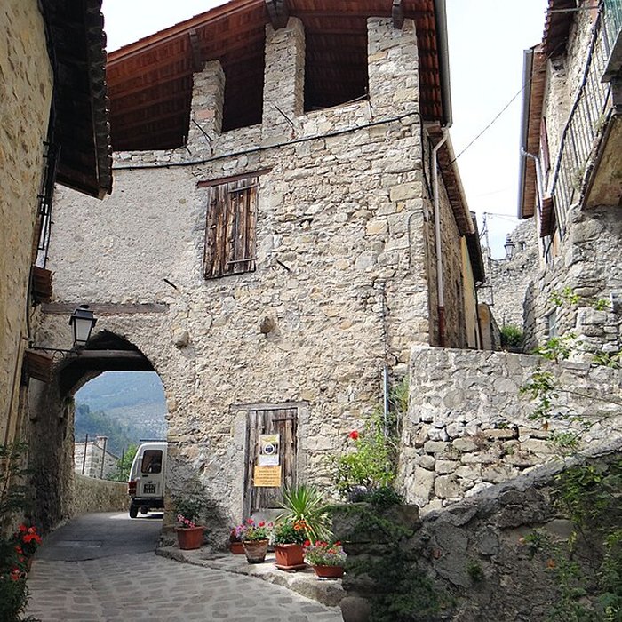 Photo de Château de Lucéram