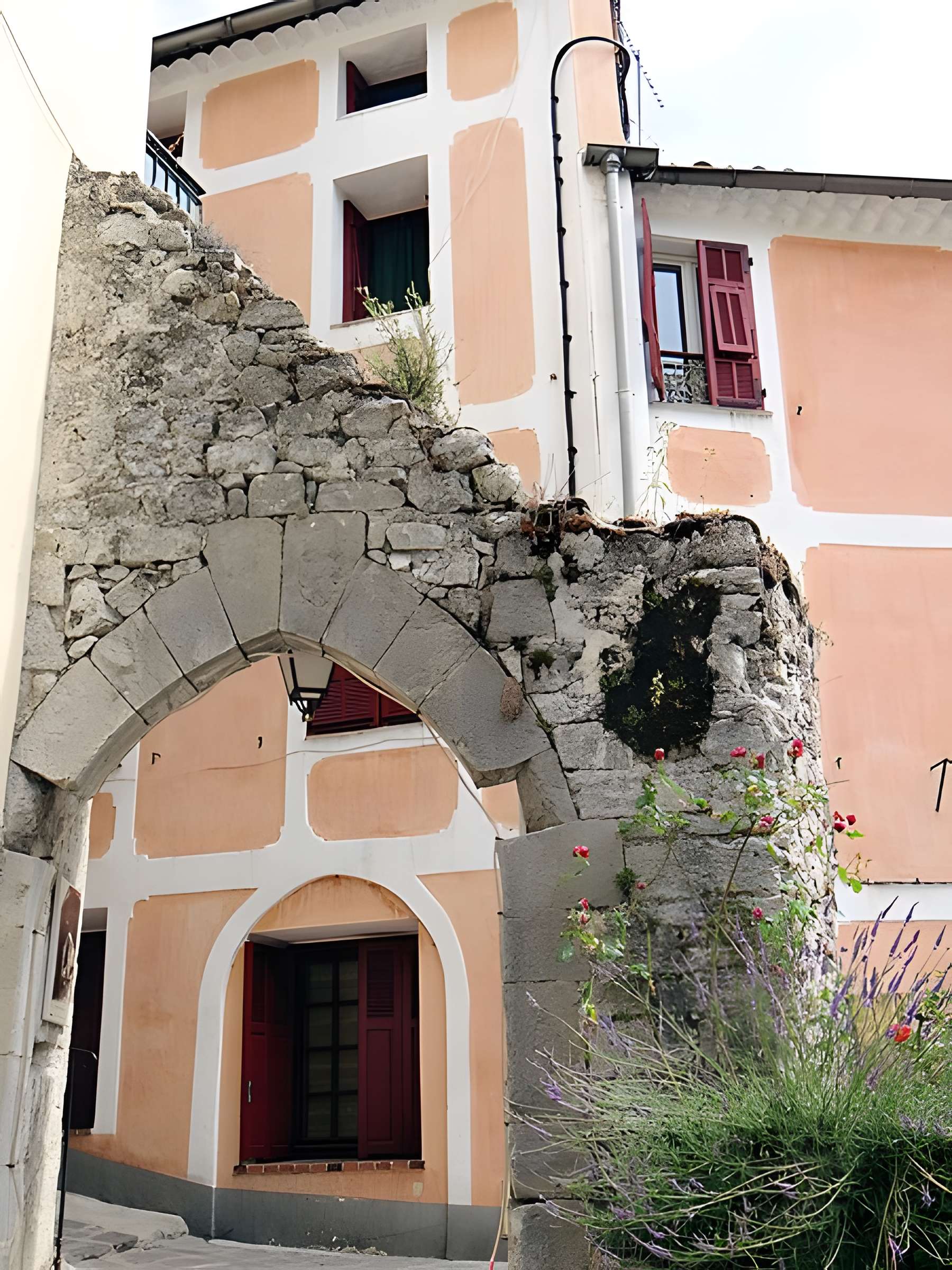 Château de Lucéram