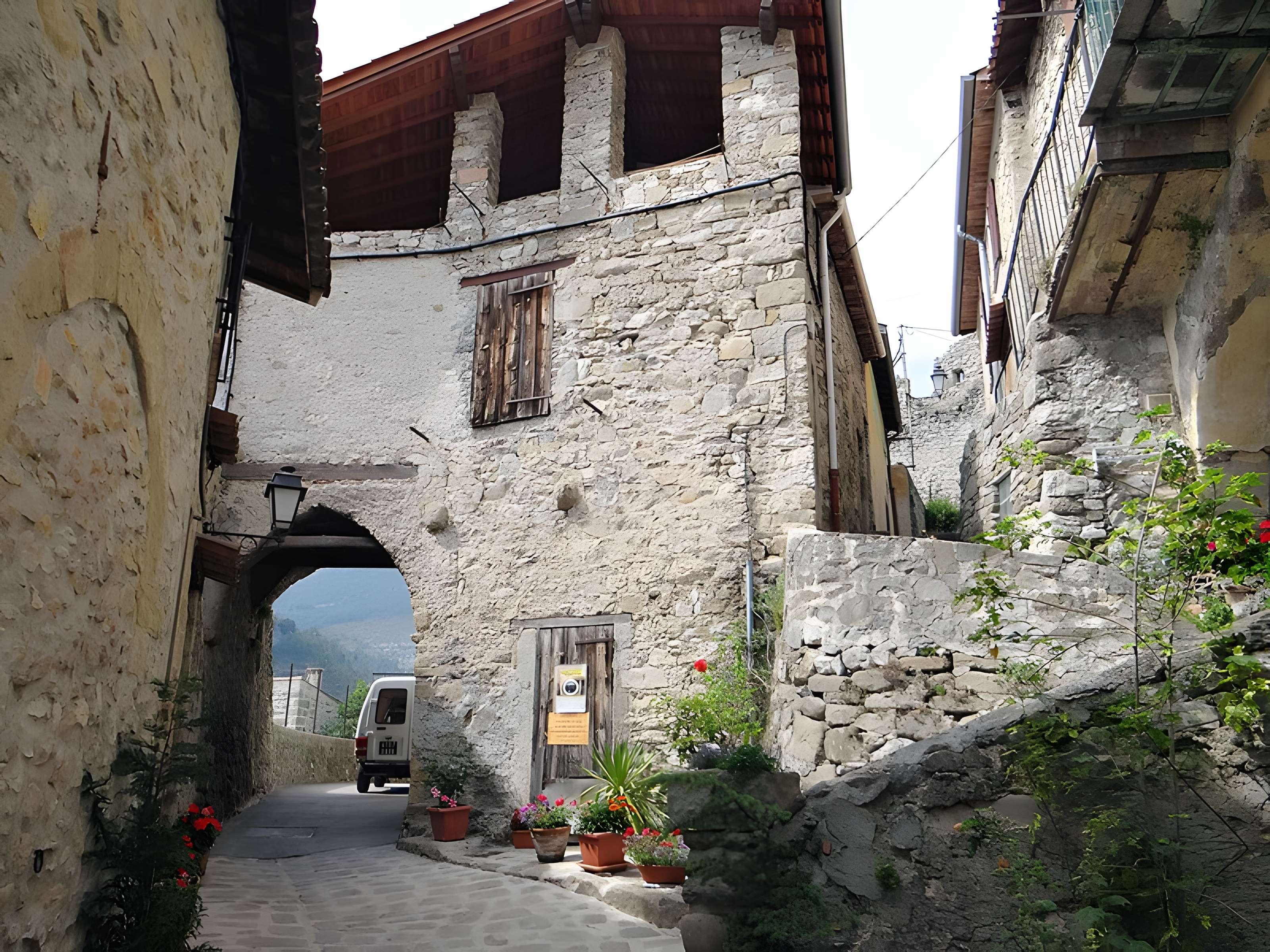 Château de Lucéram