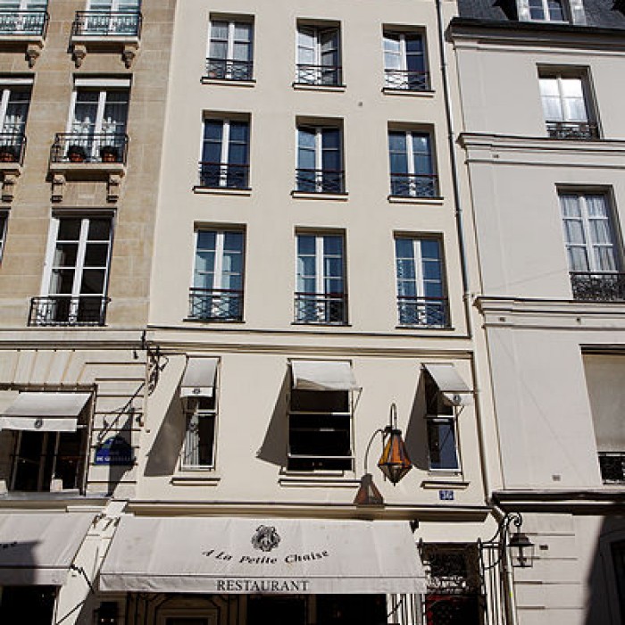 Photo de Boutique, Rue de Grenelle - Paris 7ème