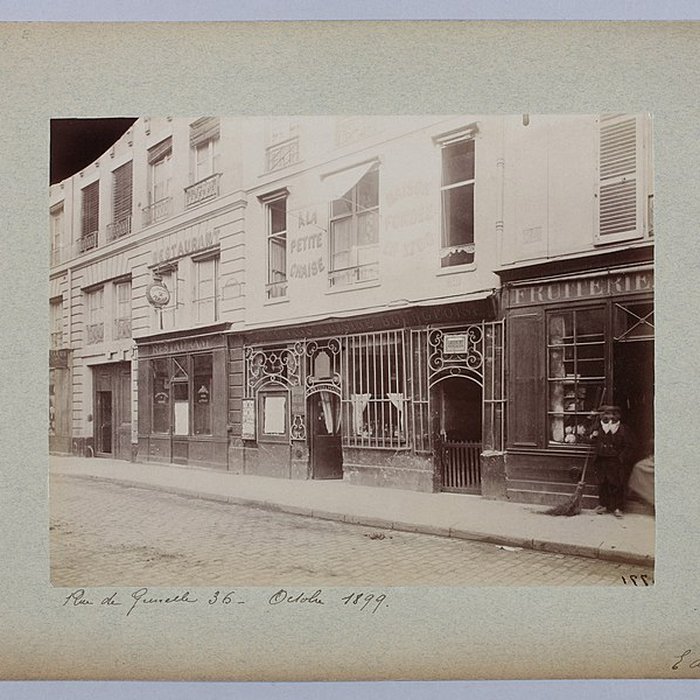 Photo de Boutique, Rue de Grenelle - Paris 7ème