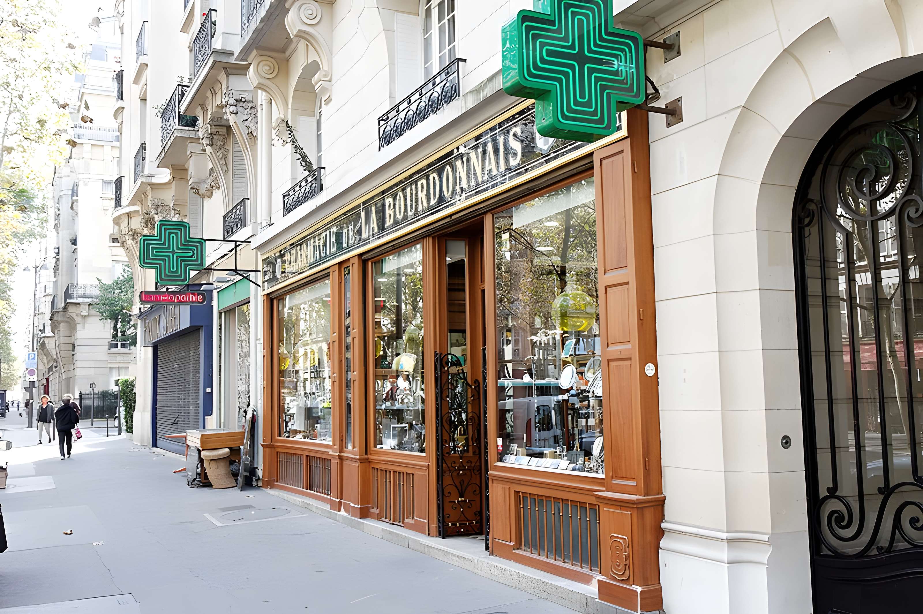 Pharmacie, Avenue de La Bourdonnais - Paris 7ème