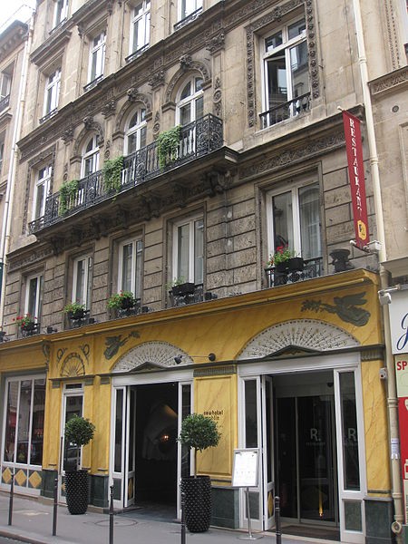 Photo de Boutique, Rue Chauveau-Lagarde - Paris 8ème