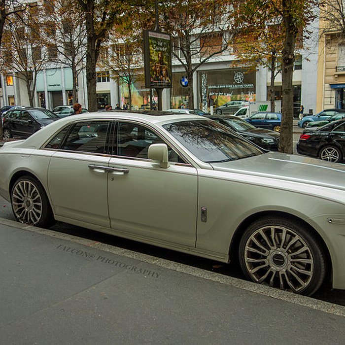 Photo de Hôtel Plaza-Athénée - Paris 8ème