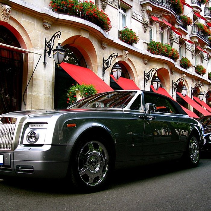 Photo de Hôtel Plaza-Athénée - Paris 8ème