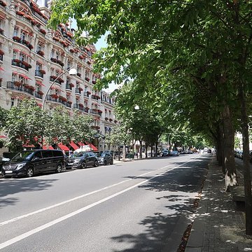 Hôtel Plaza-Athénée - Paris 8ème
