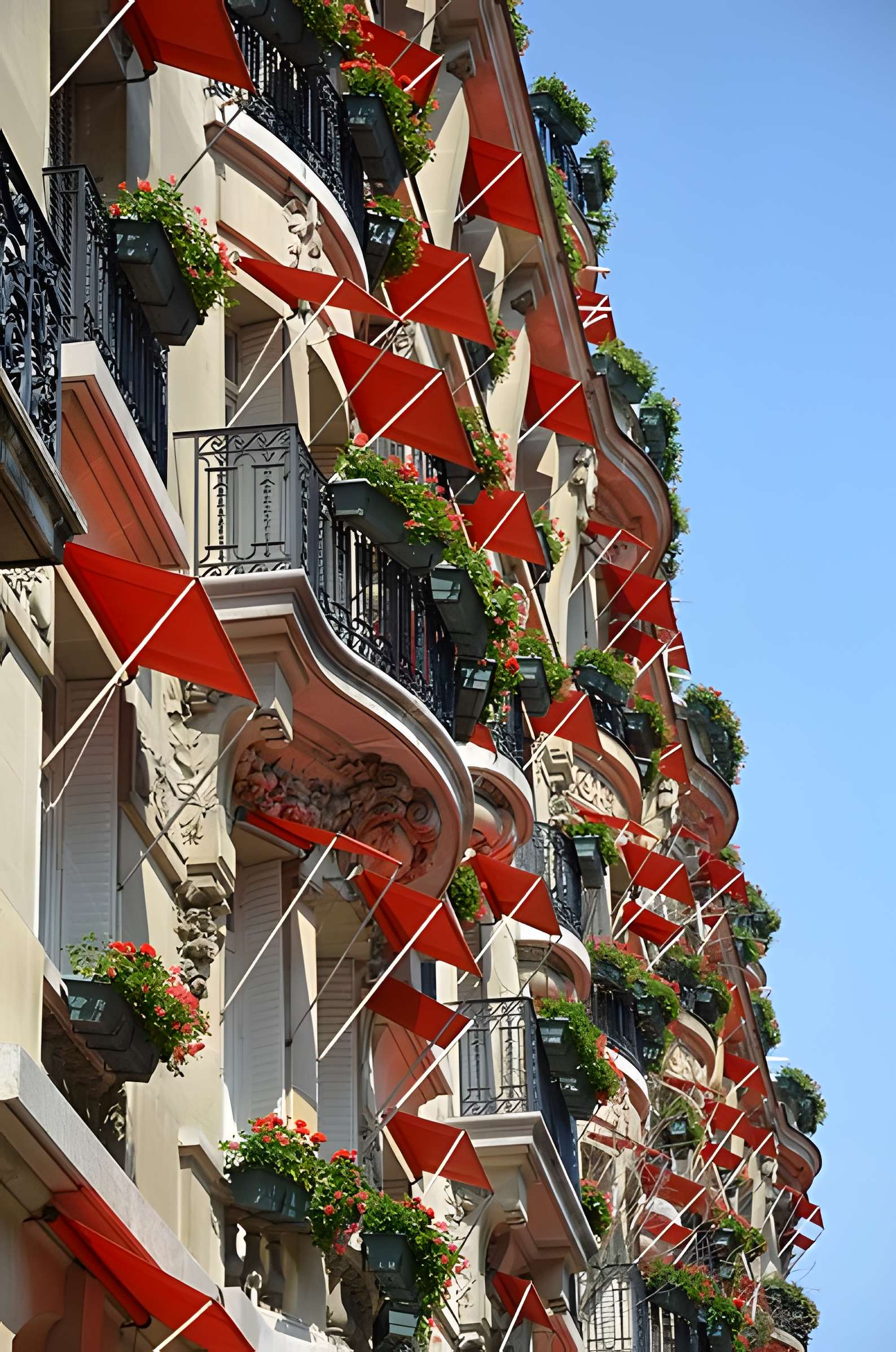 Hôtel Plaza-Athénée - Paris 8ème