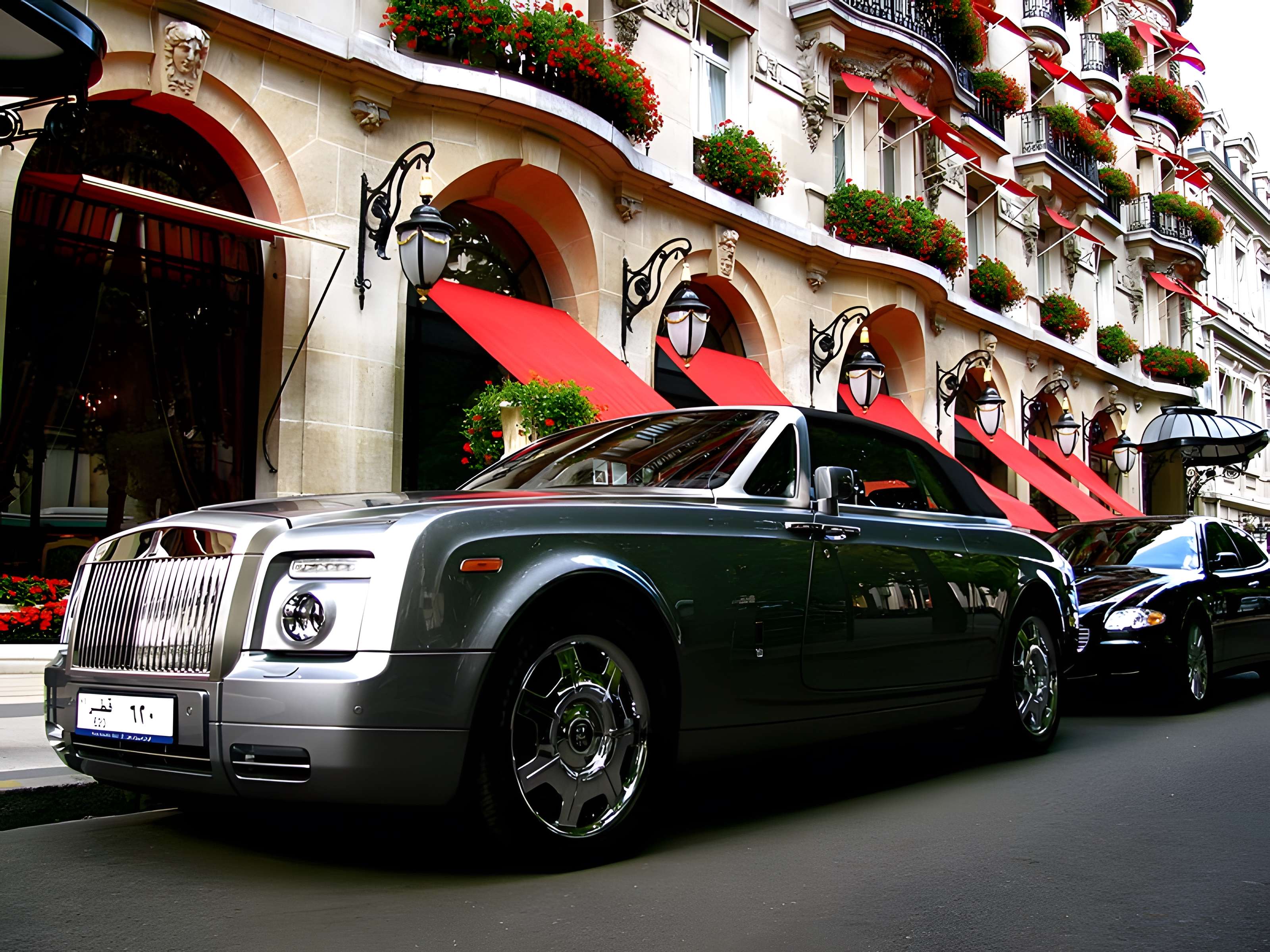 Hôtel Plaza-Athénée - Paris 8ème