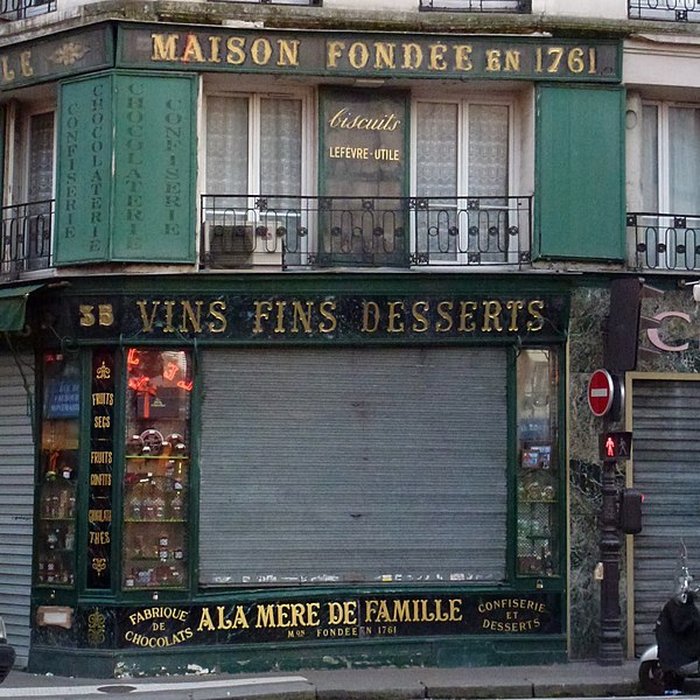 Photo de Épicerie fine À la mère de famille - Paris 9ème