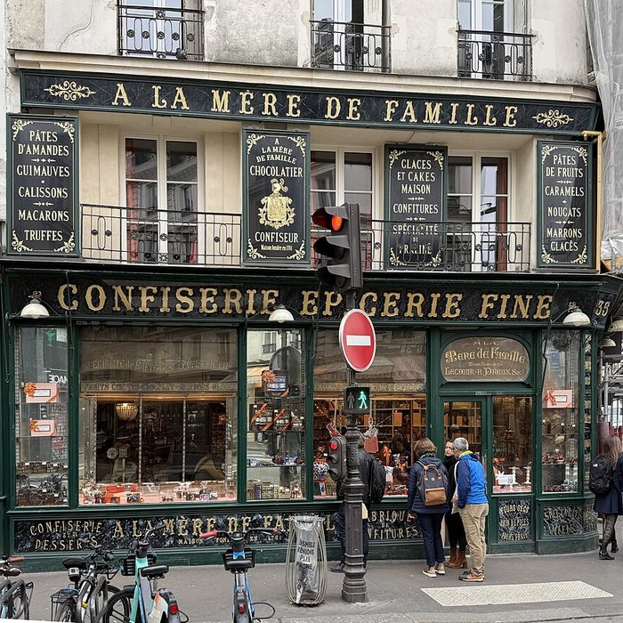 Photo de Épicerie fine À la mère de famille - Paris 9ème