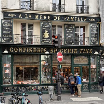 Épicerie fine À la mère de famille - Paris 9ème