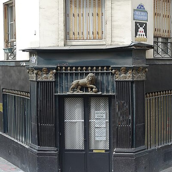 Photo de À lenseigne du lion dor - Paris 10ème