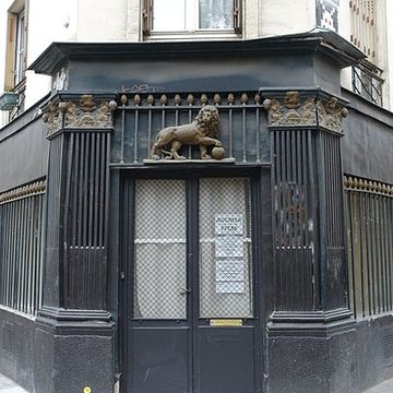 À lenseigne du lion dor - Paris 10ème