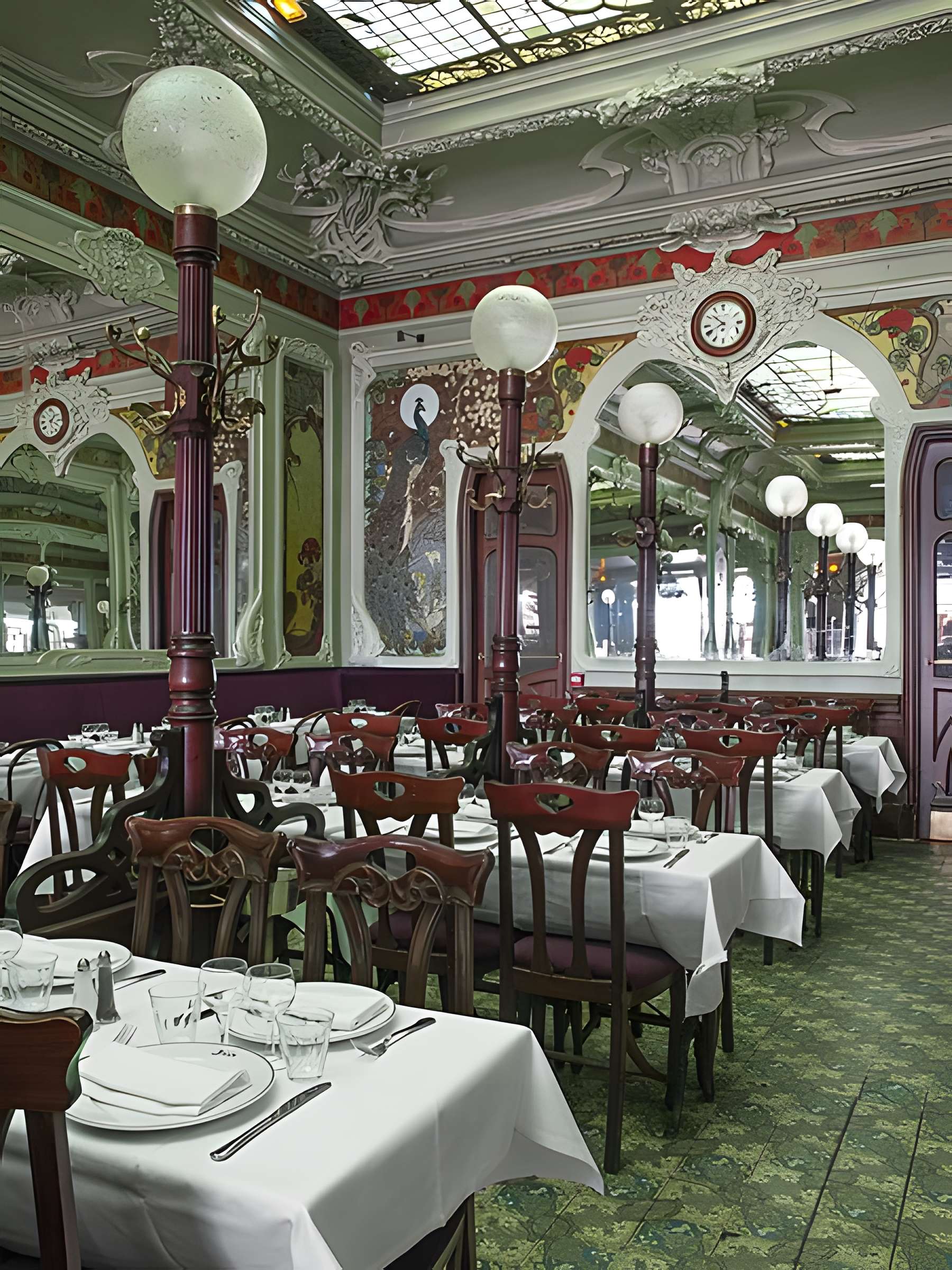 Immeuble abritant le restaurant Julien