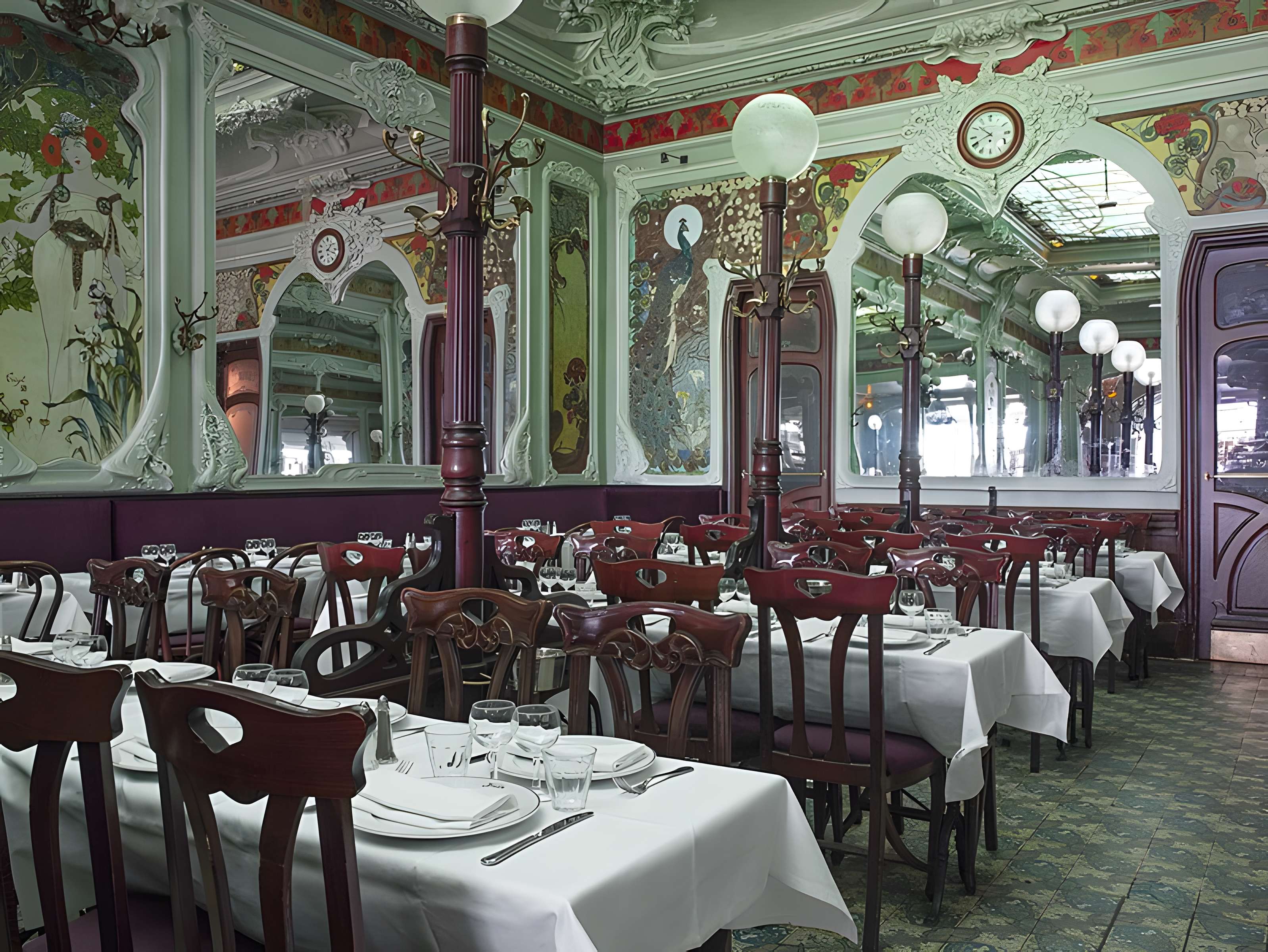 Immeuble abritant le restaurant Julien