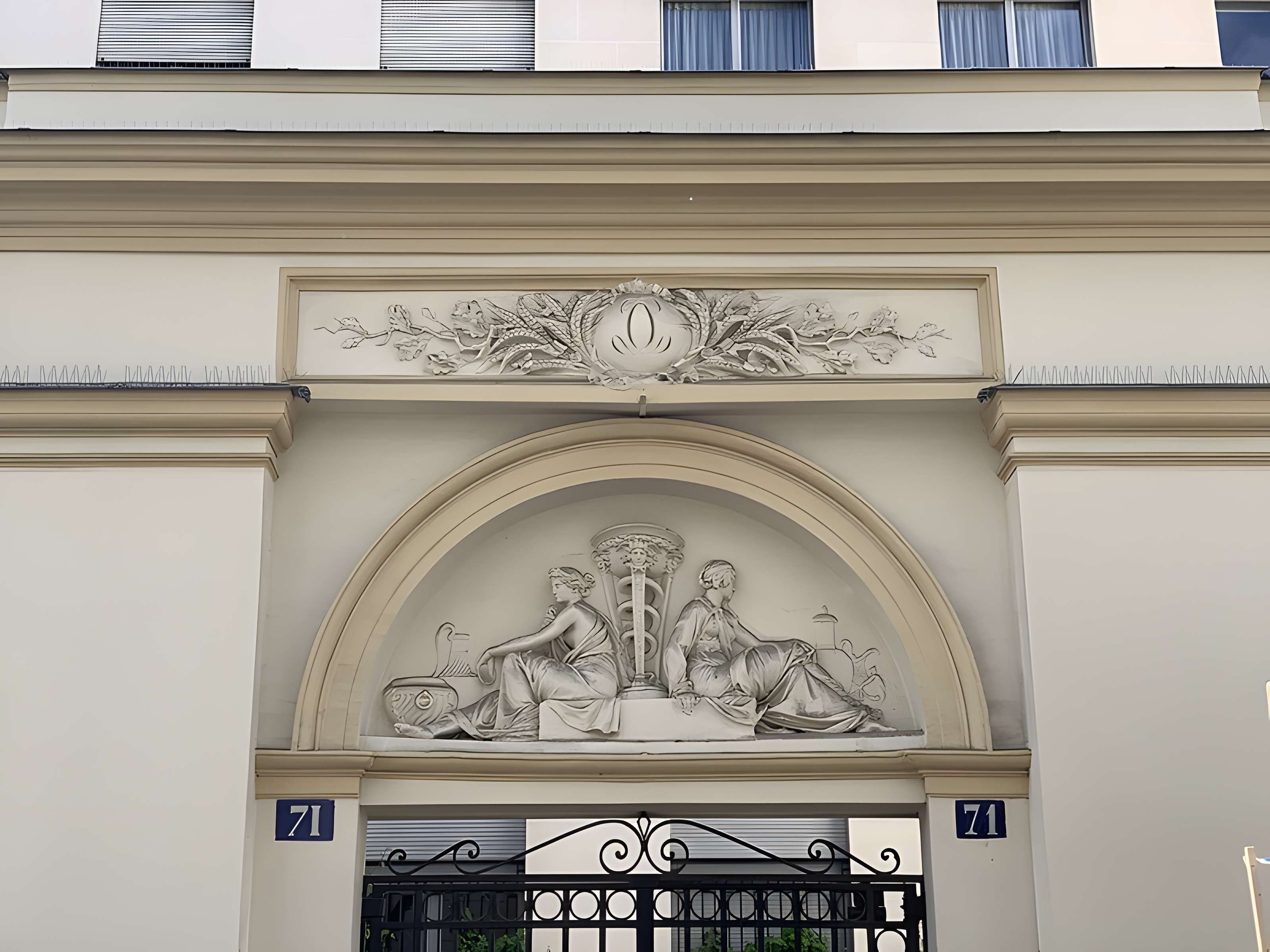 Maison 71 Rue de la Roquette - Paris 11ème