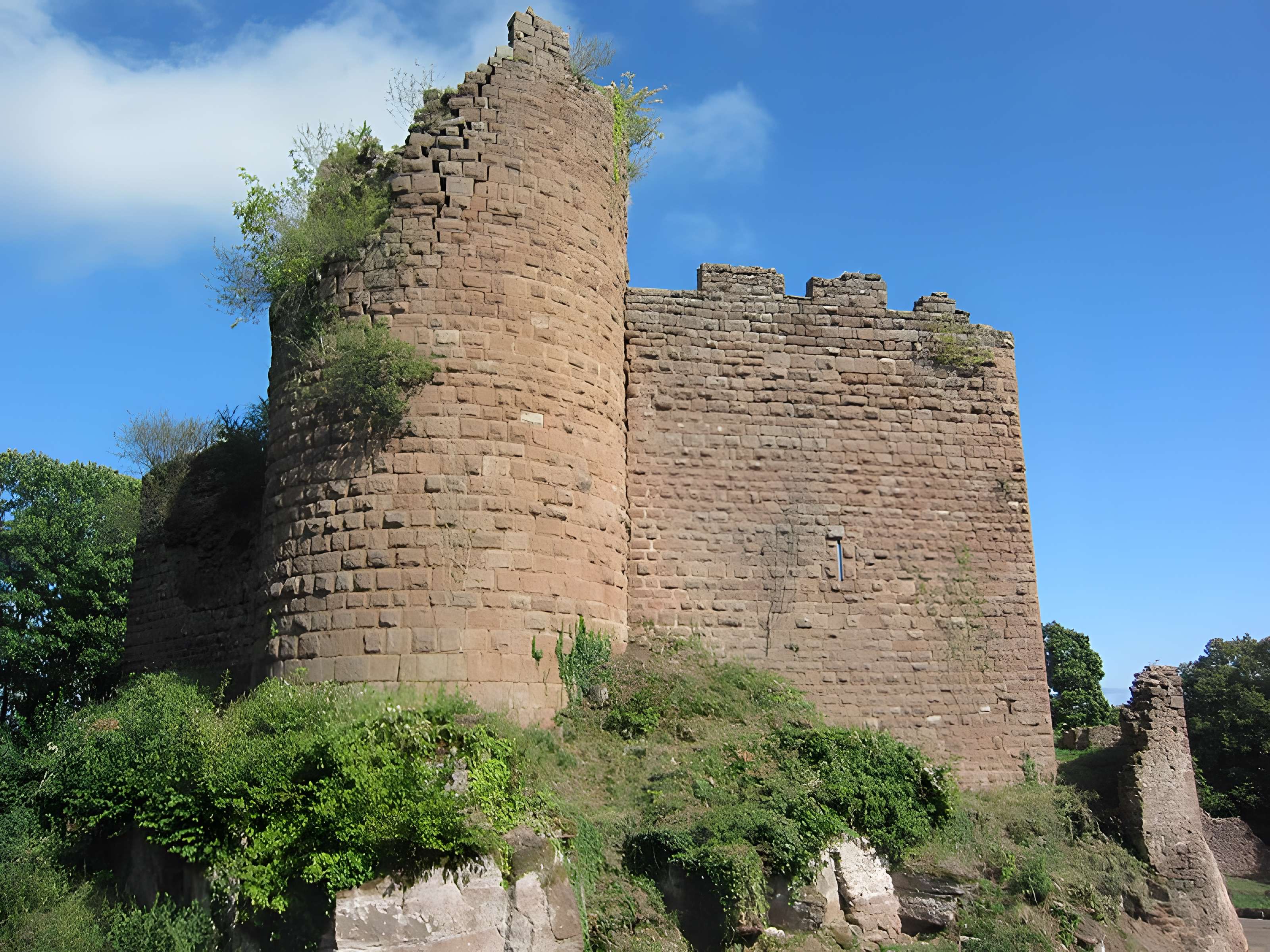 Château de Lutzelbourg à Ottrott