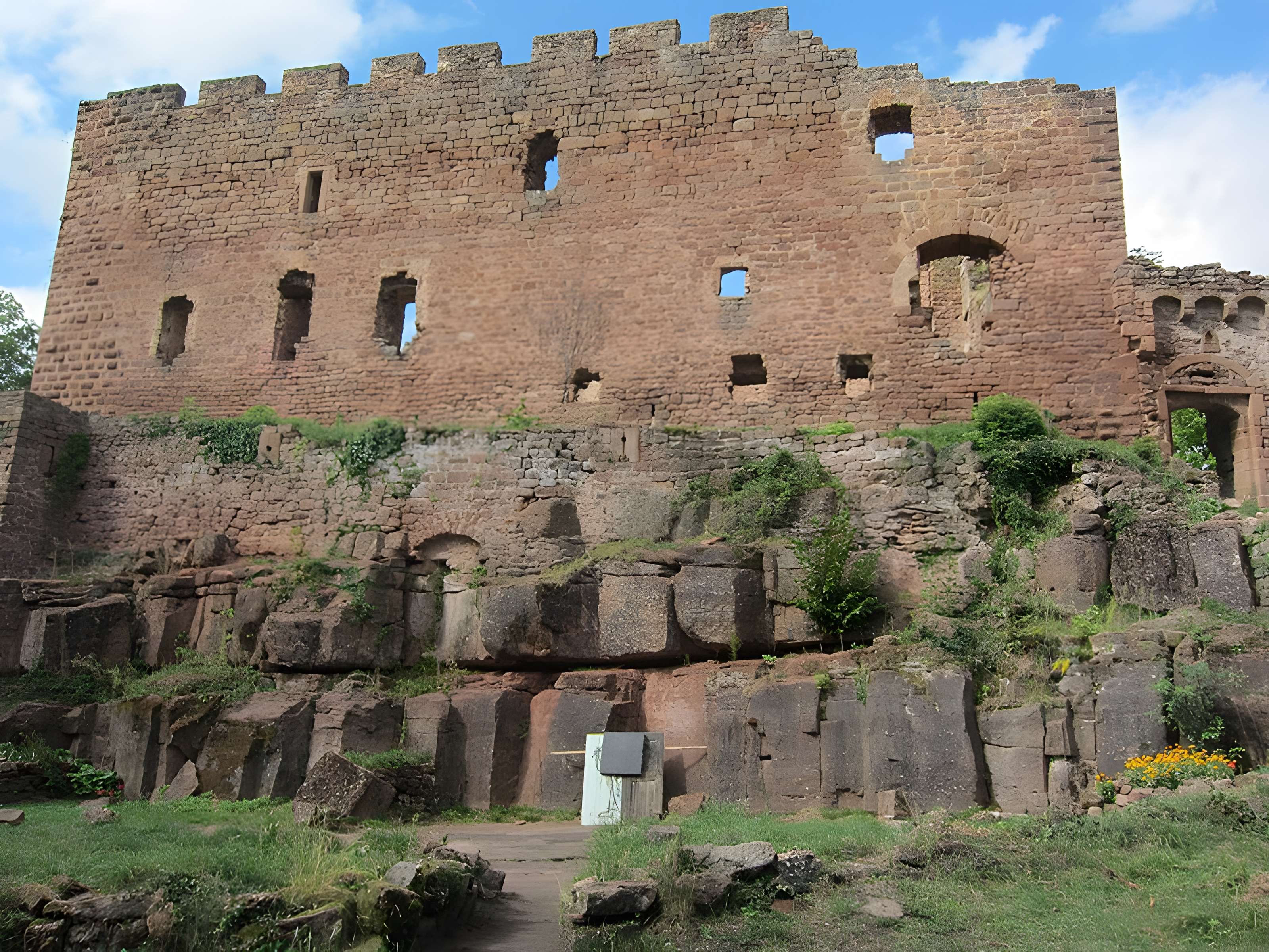 Château de Lutzelbourg à Ottrott
