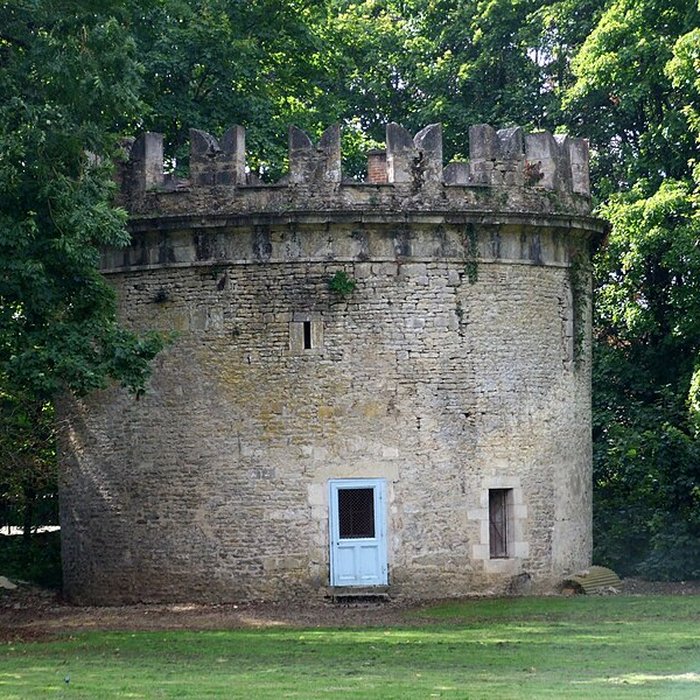 Photo de Château de Lux