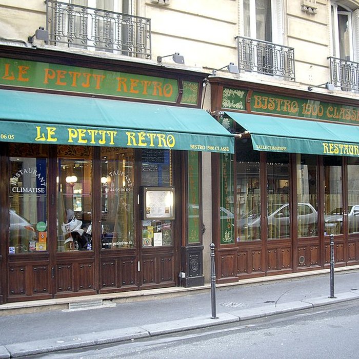 Photo de Café-Bar, Rue Mesnil - Paris 16ème